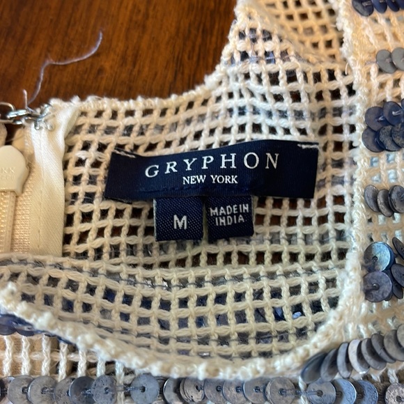 GRYPHON BEIGE/BLUE SEQUIN SHORT SLEEVE TOP M - Picture 4 of 10
